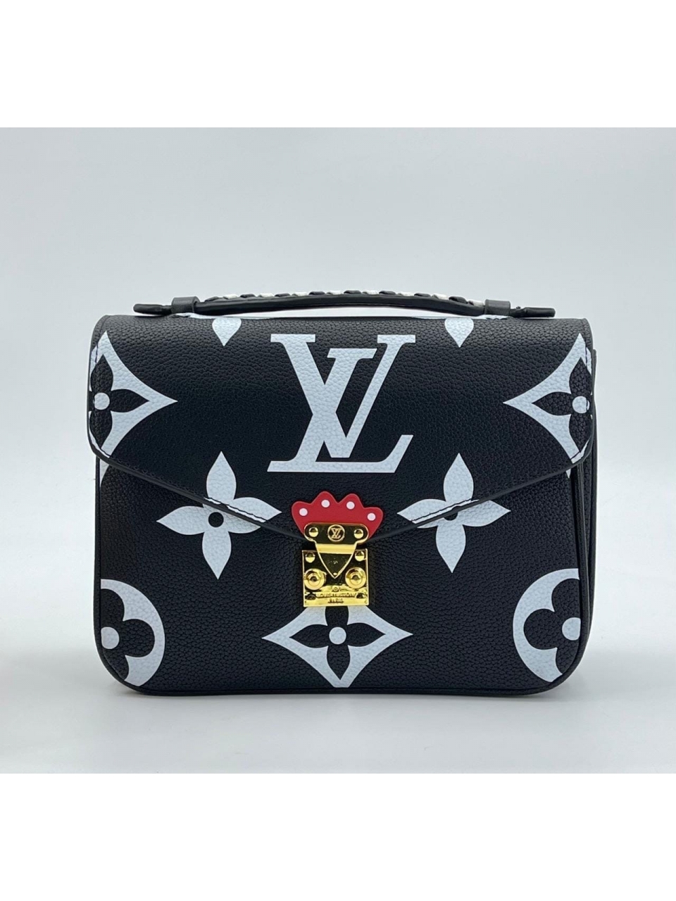 Сумка Louis Vuitton